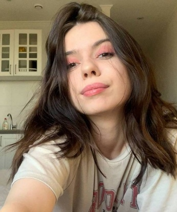 Алина, 19 лет, 2 размер груди